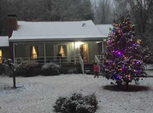 638 Perry Mill Rd, Pine Mountain, GA 31822