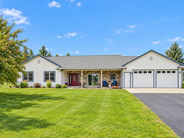 118 Shores Rd, Ottertail, MN 56571