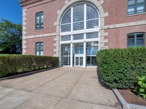 42 8th St APT 4109, Charlestown, MA 02129
