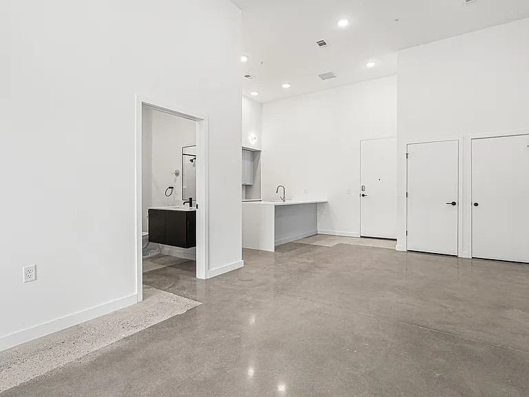 The Westbrook Apartments at Brewers Row — Photo 150