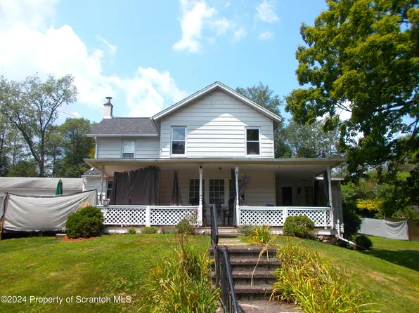 20 Watres Rd, Moscow, PA 18444