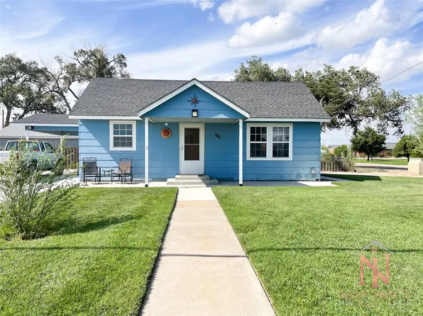 701 W Maple St, Garden City, KS 67846