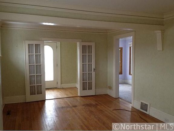 5th image of 1425 Sargent Ave