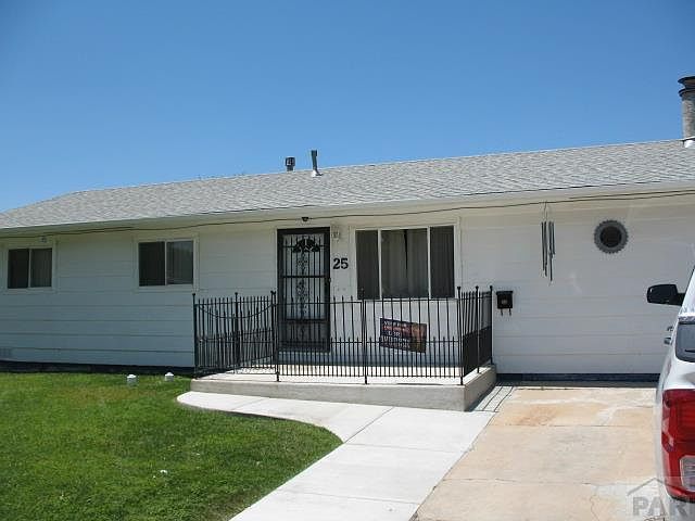 1st image of 25 Dundee Ln