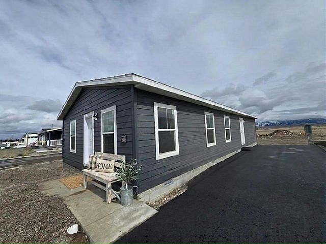 1st image of 364 Walleye Rd #54