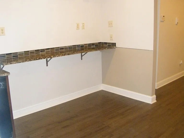 182 Chesapeake St SW — Photo 7