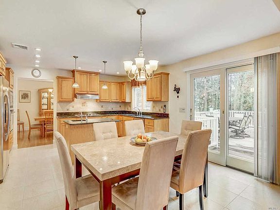 4th image of 5 Shara Ct