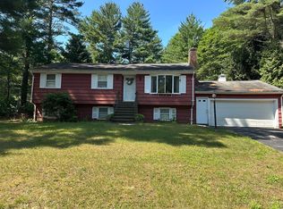 136 Priscilla Dr, Pembroke, MA 02359