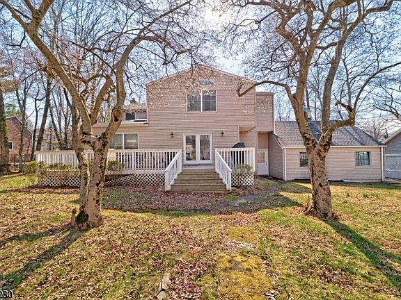 2nd image of 664 Plainfield Ave