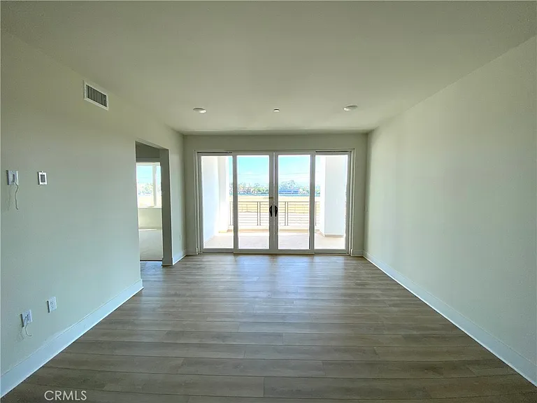 16450 Veterans Way #208 — Photo 4