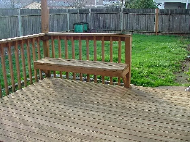 2142 Maplewood Dr S — Photo 20
