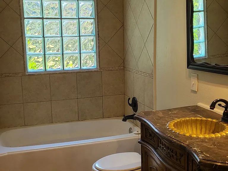 1216 Westlawn Dr — Photo 14