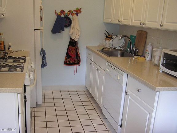 856 Massachusetts Ave. #11 Cambridge (Central Square) Unit
