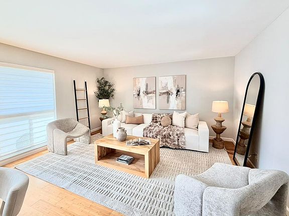 2nd image of 453 N Rengstorff Ave APT 20