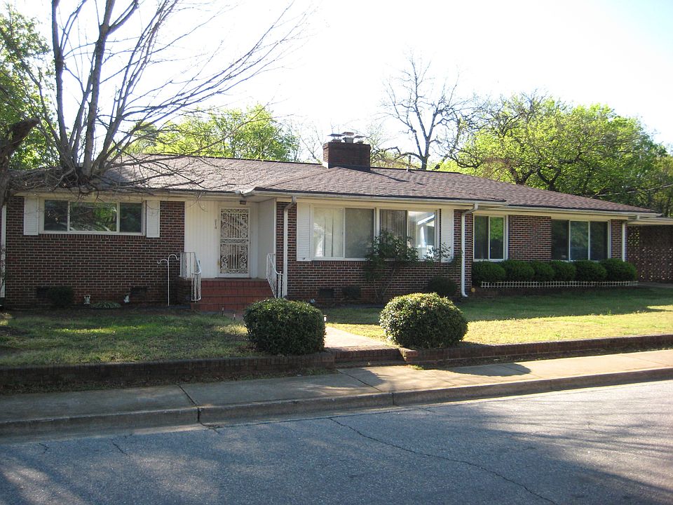 1st image of 214 N Leach St