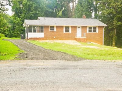 121 Huckabee Cir, Winston Salem, NC, 27105