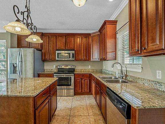 5th image of 5017 S Prien Lake Rd Unit 3