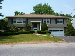 698 Wilmot Rd, Scarsdale, NY 10583