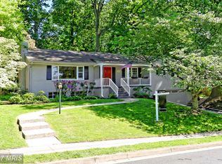 4514 39th St N, Arlington, VA 22207