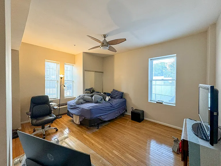 1415 Chapin St NW #207 — Photo 8