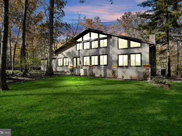 10 Lincoln Dr, East Berlin, PA 17316