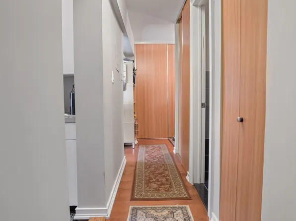 1075 Sheepshead Bay Road image 14 of 32