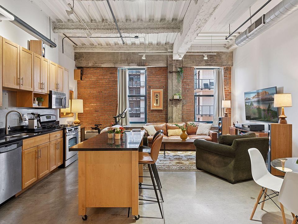 1st image of 250 Park Ave Unit 610