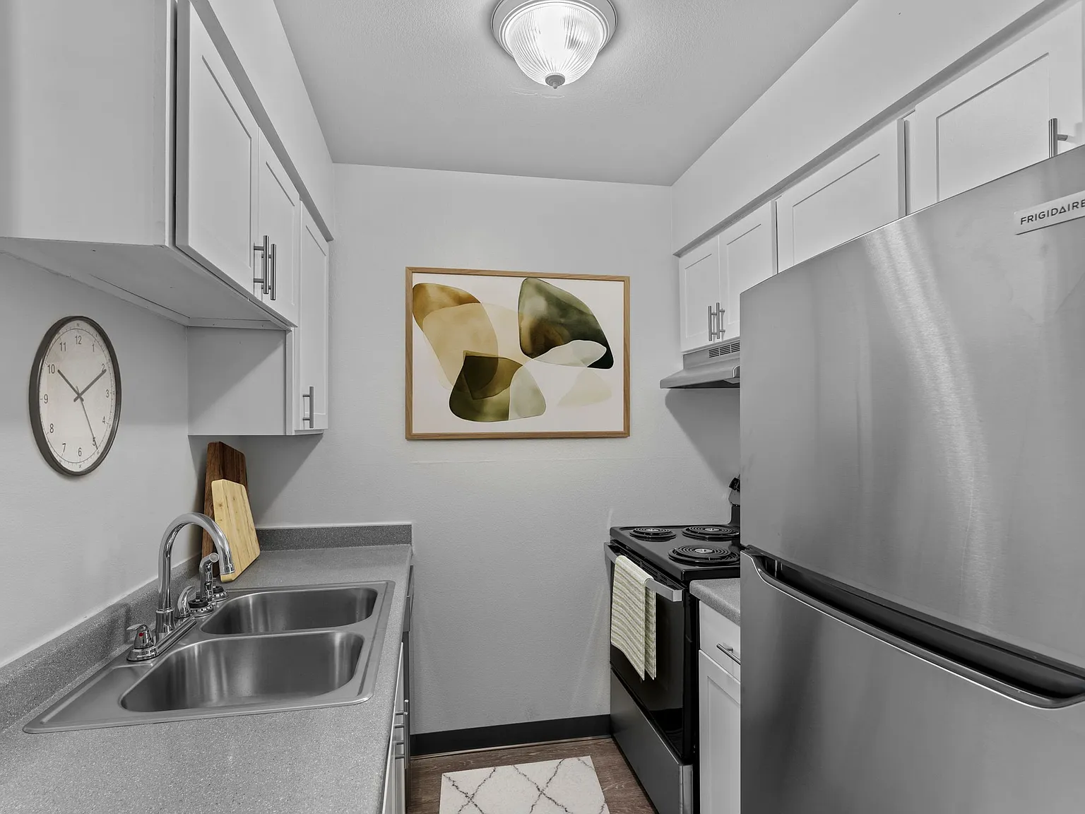 Coronado Glen Apartments — Photo 4