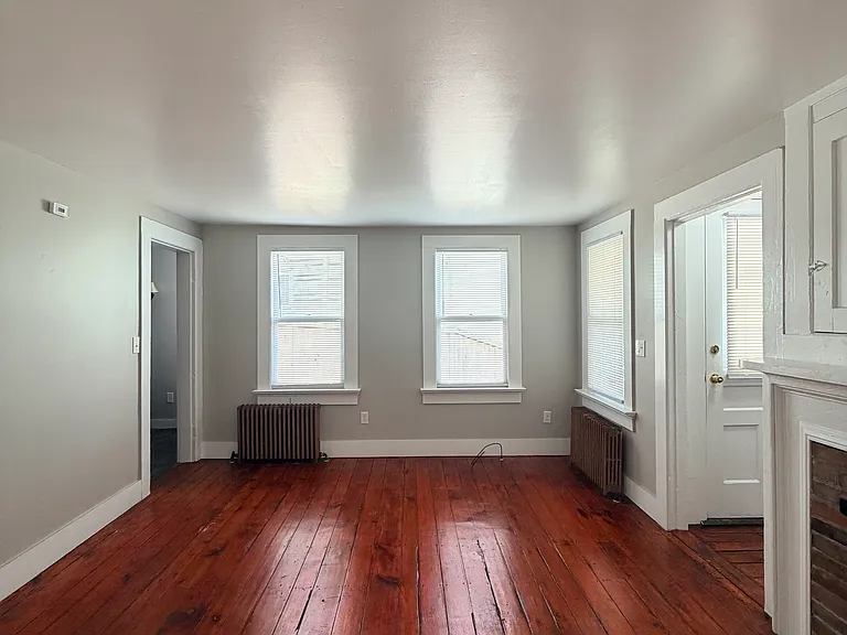 103 S Water St — Photo 3
