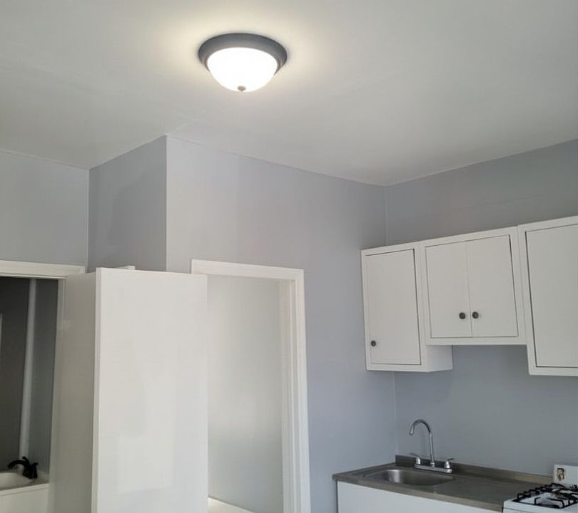 1st image of 38 Jackson St Floor 1