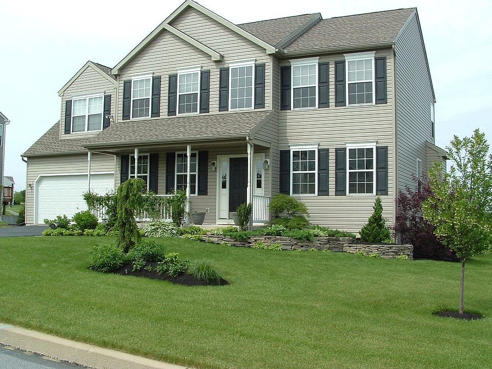 1st image of 306 Trestle Ln