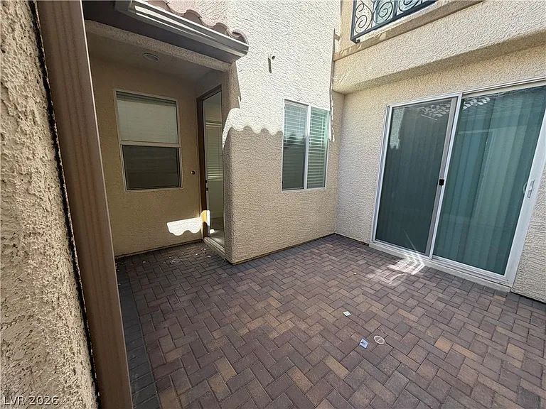8524 Pitney Ave — Photo 16