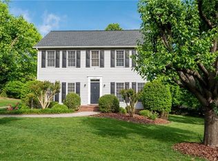 580 19th Avenue Dr NW, Hickory, NC 28601