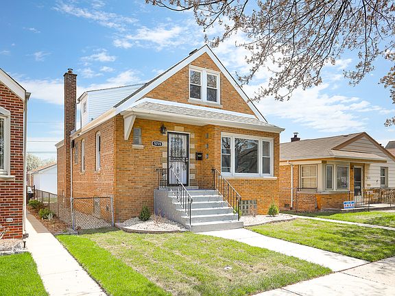 2nd image of 5719 S Menard Ave