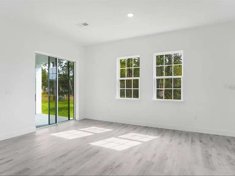 15683 SW 49th Avenue Rd — Photo 7