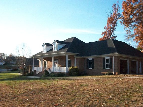 3rd image of 129 Northridge Dr