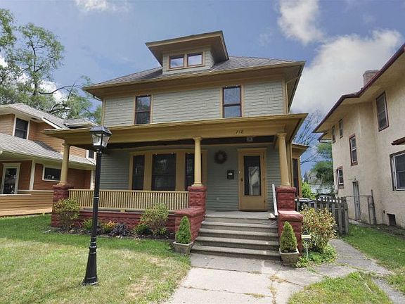 2nd image of 718 Van Buren St