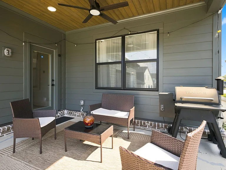 3324 Longport Ln — Photo 43