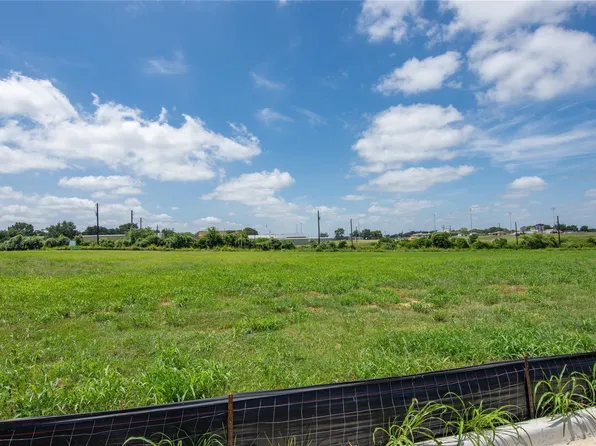 503 Trend View Dr Lot 14, Weimar, TX 78962
