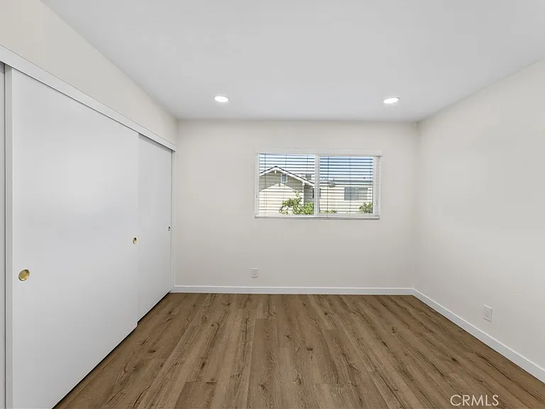 51 Golden Glen St #1 — Photo 9