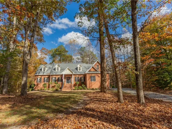9110 Catterson Ln, Mechanicsville, VA 23111