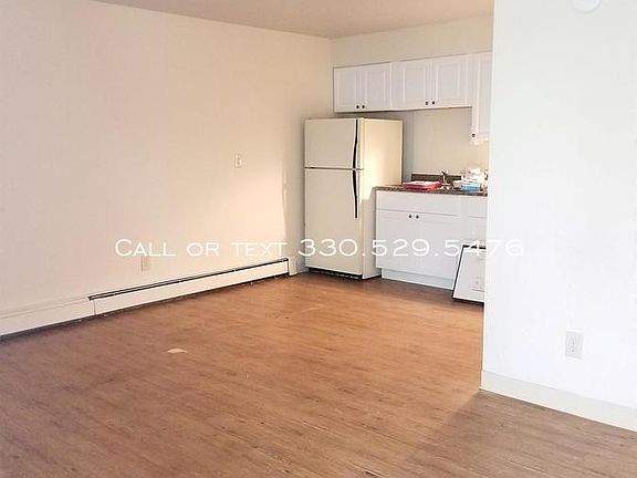 2nd image of 46 West St APT B14