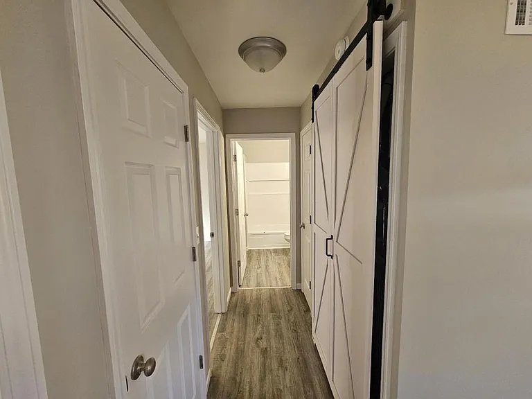 4 SE 240th Rd #1 — Photo 9