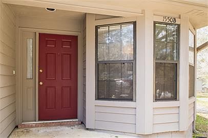 2nd image of 1550 Coombs Dr #B