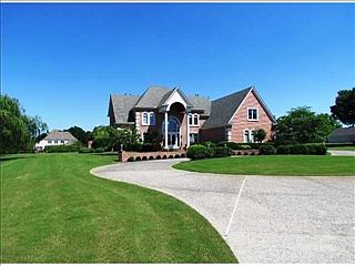 2nd image of 130 Monterey Mills Cv