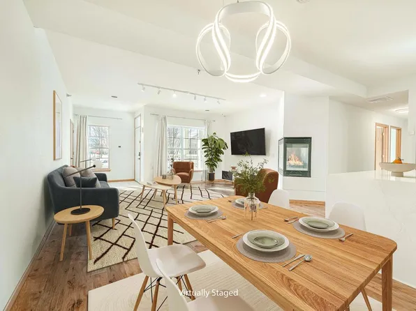 2998 TRIUMPH Drive #3, Sun Prairie, WI 53590