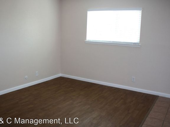 3rd image of 313 Whispering Sands Ct SE #4476846