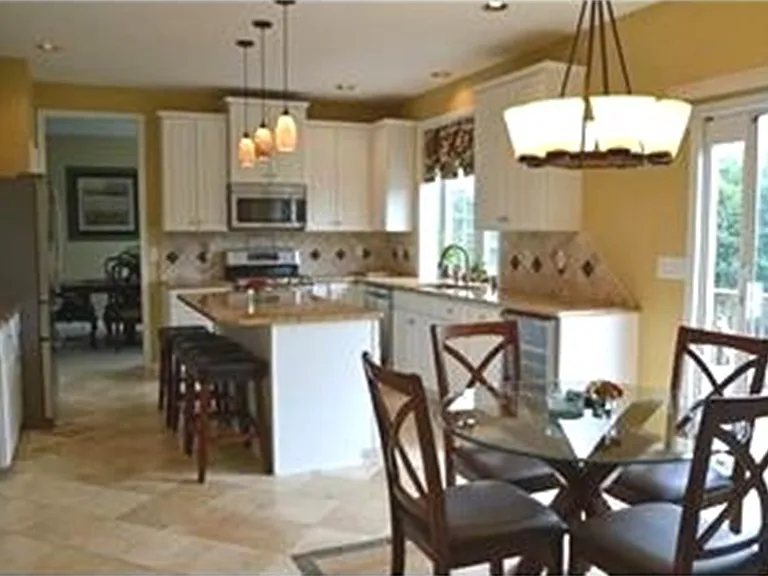 21 Hummingbird Ln — Photo 4