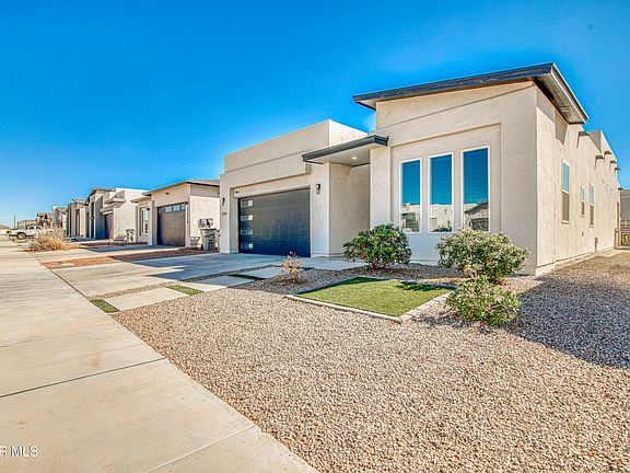 4th image of 12316 Desert Pine Ave