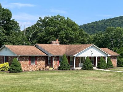 860 Oak Valley Dr, Keyser, WV, 26726